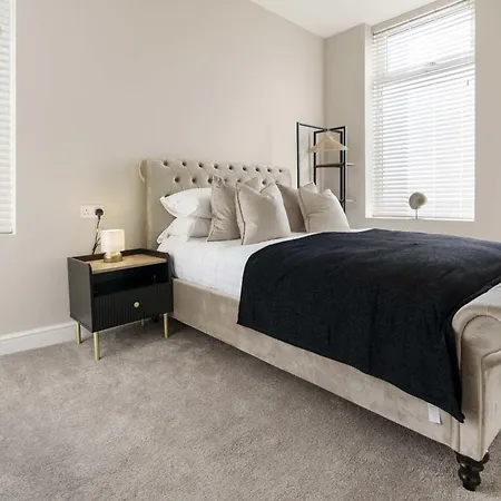 The Park Road Suites By Stamp Sa Blackpool Esterno foto